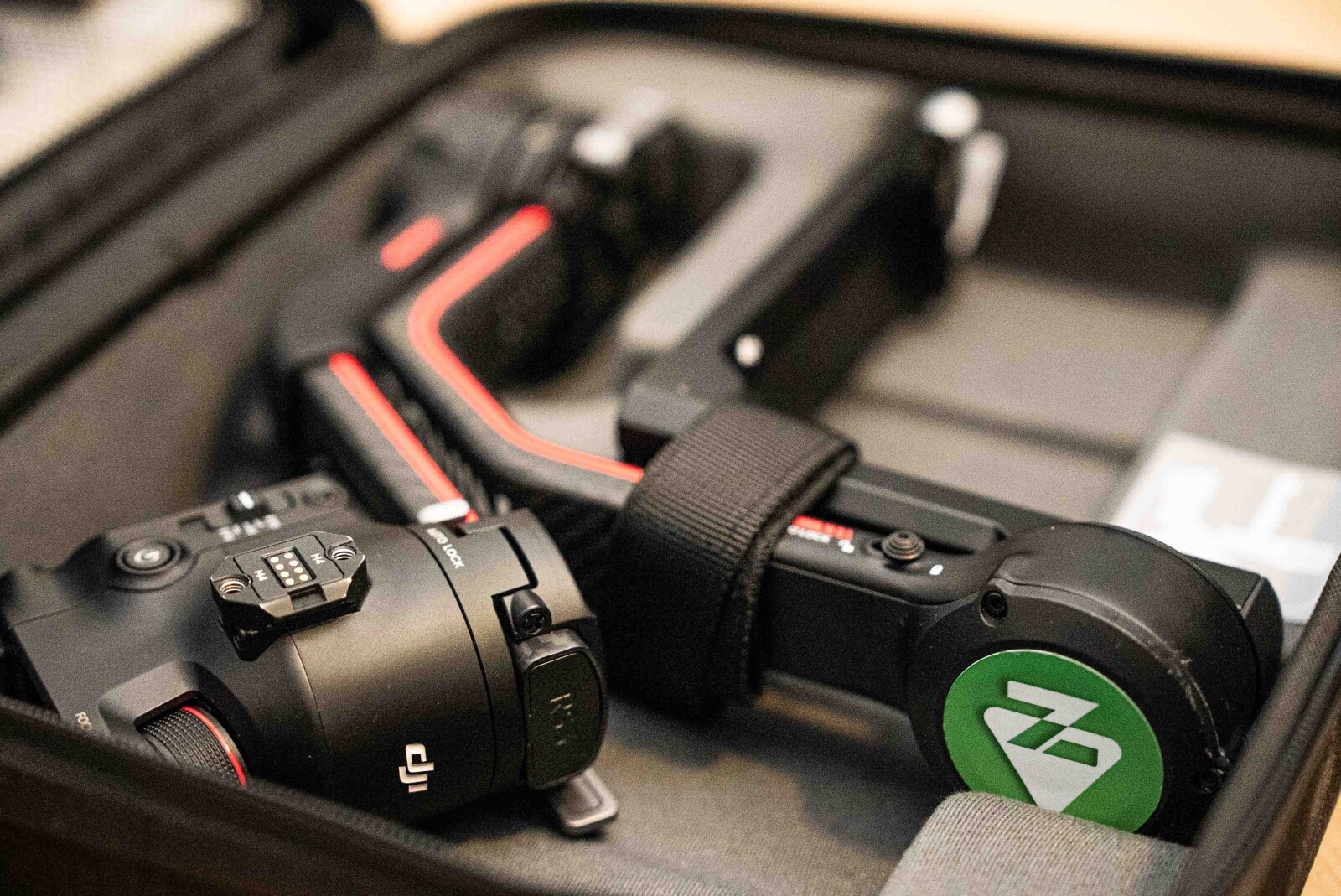DJI Ronin RS3 Pro - Photo 3 sur 7