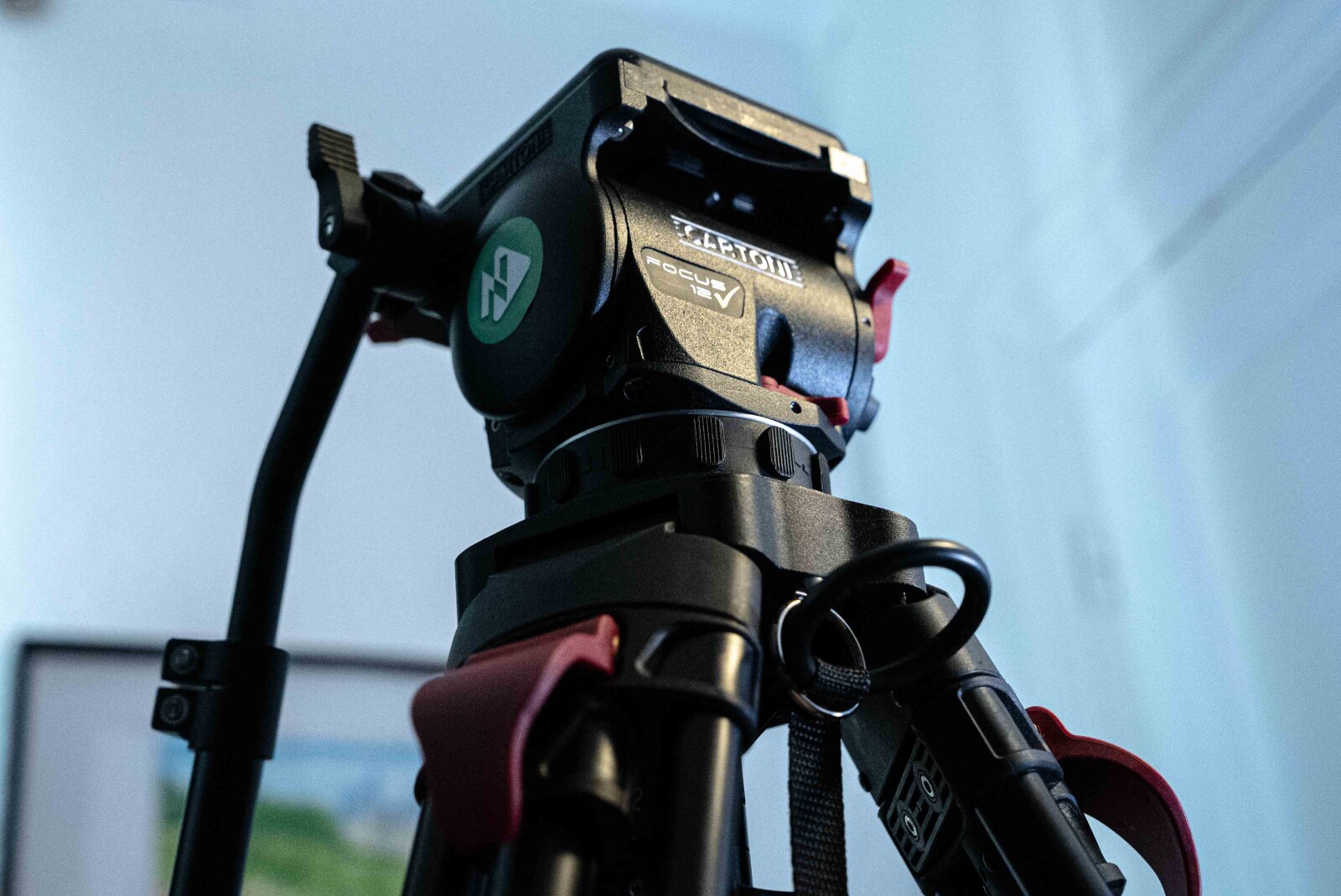 Pack Blackmagic 6k Pro + DZO Pictor Zoom - Photo 11 sur 17