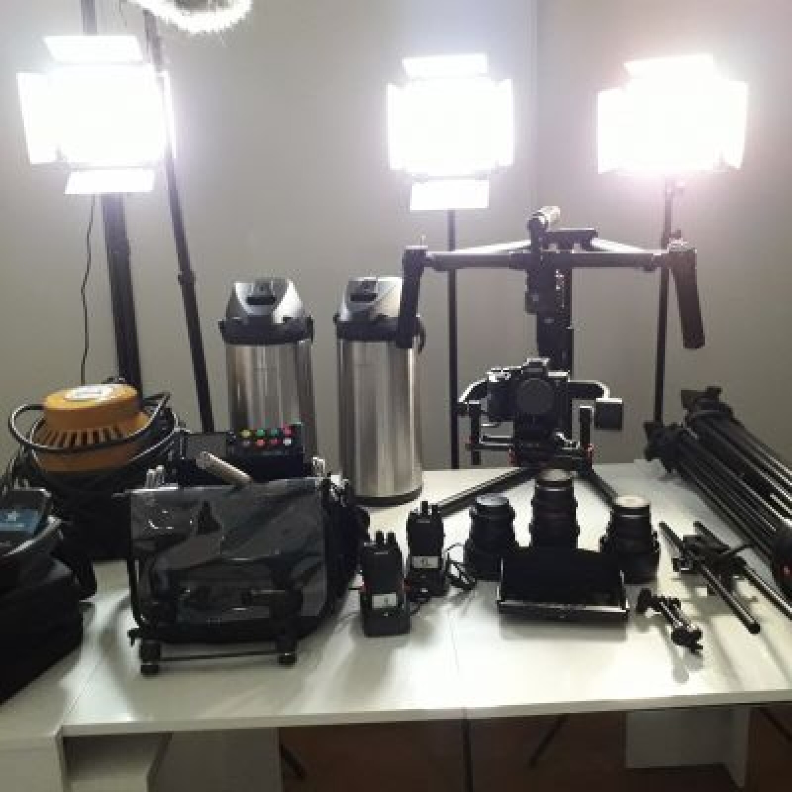 KIT SONY A7SIII +SON - Photo 2 sur 4