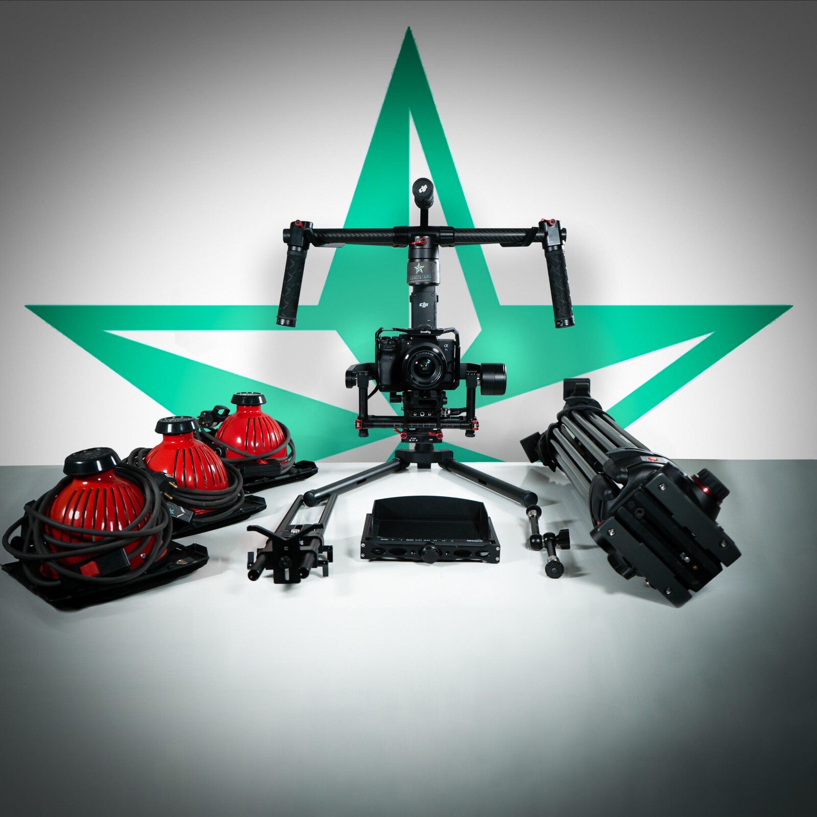 KIT SONY A7SIII + PROJECTEURS - Photo 1 sur 1
