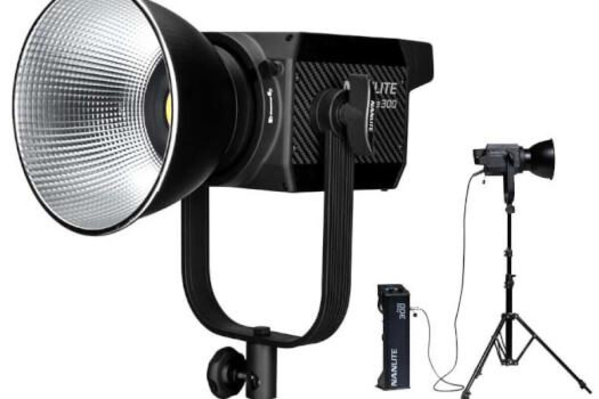Location NANLITE FORZA 300B - Lightyshare