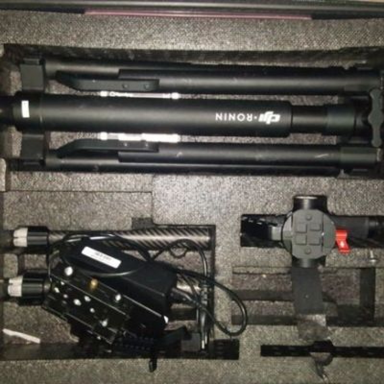 Ronin M - Photo 3 sur 3