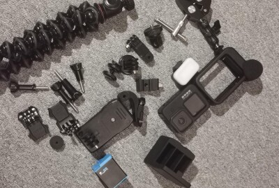 Location Gopro hero 9 black+Micro+ lumière= accesoires. 