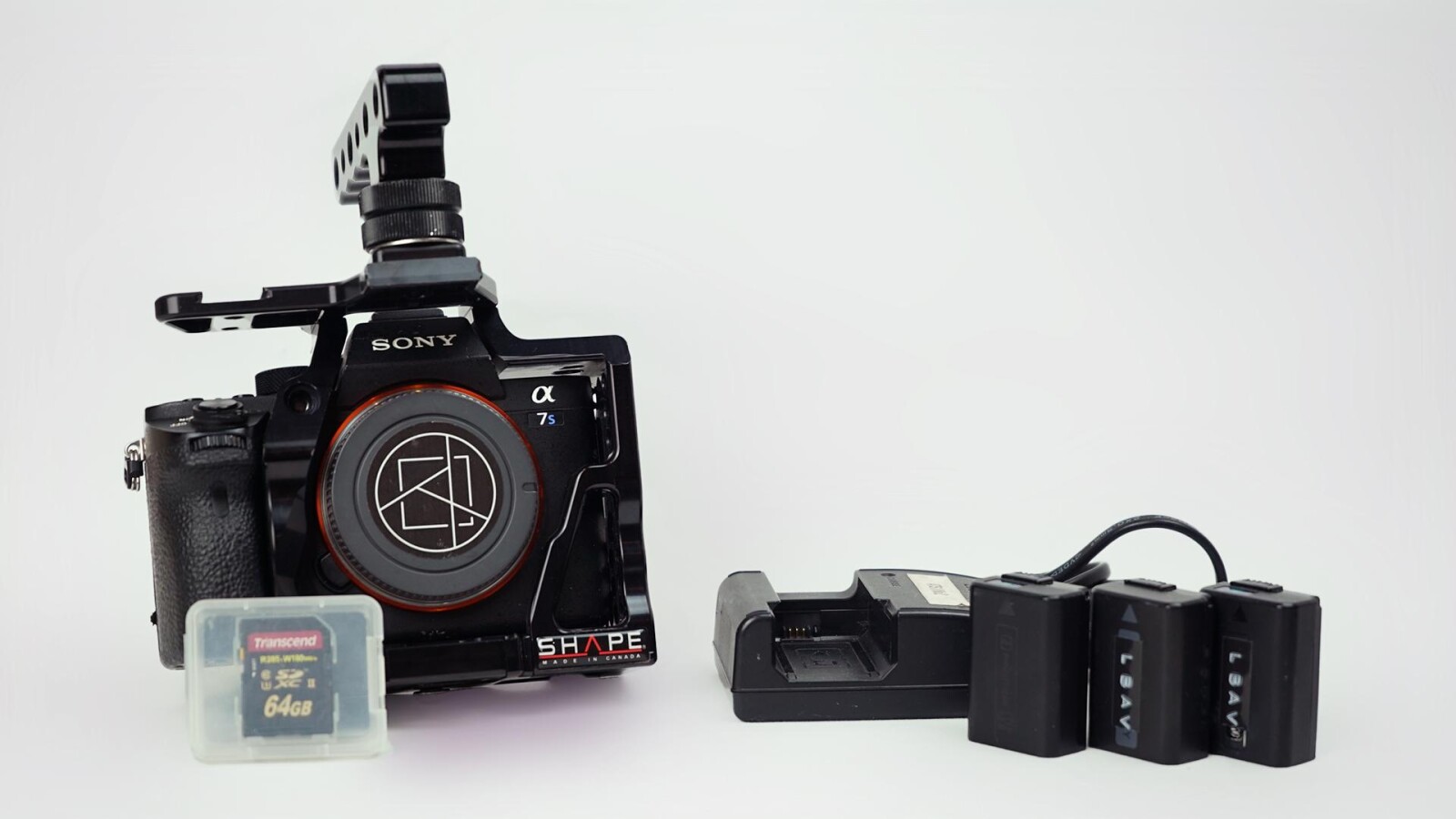 Sony Alpha 7SII kit avec cage et batteries - Photo 1 sur 4