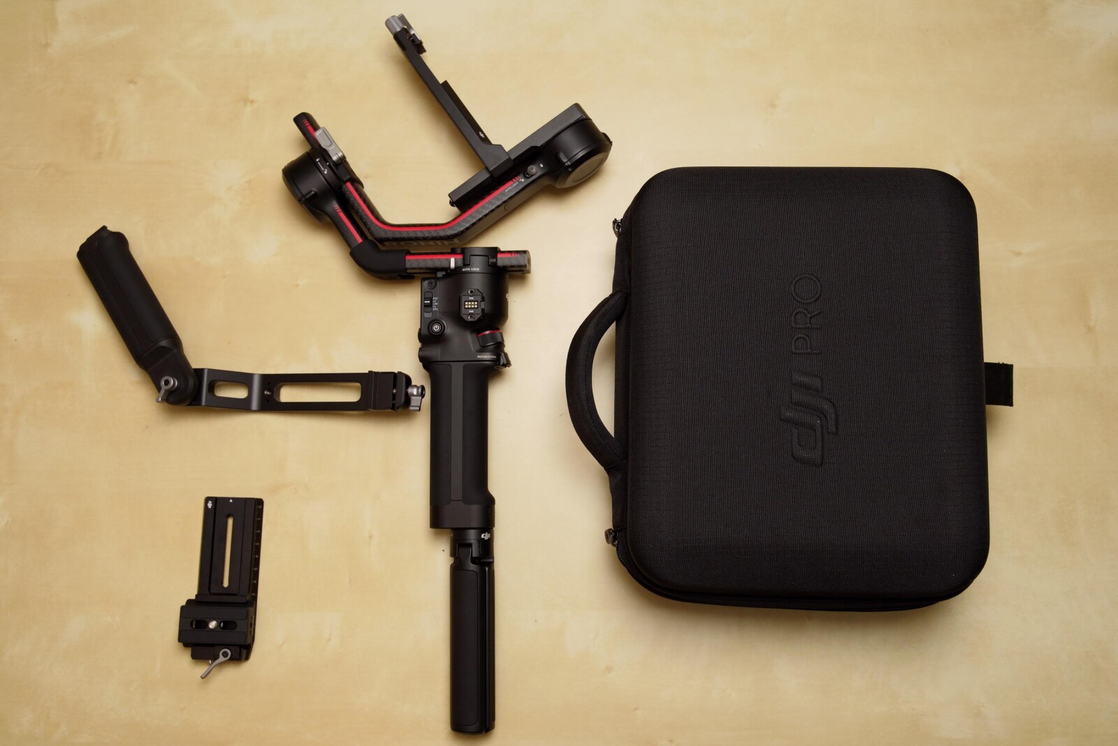 DJI RS3 Pro - Photo 1 sur 2