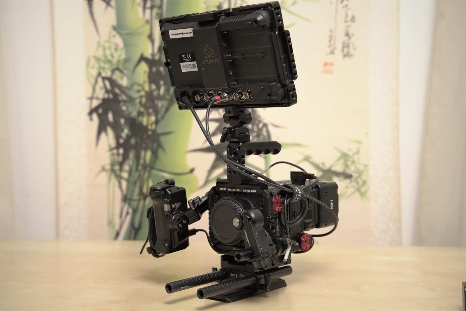Kit RED Komodo V-lock 1To - Photo 1 sur 6