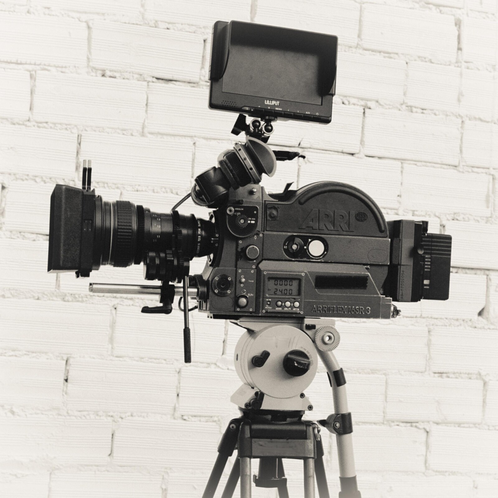 ARRI SR3 Super 16 - Photo 1 sur 8