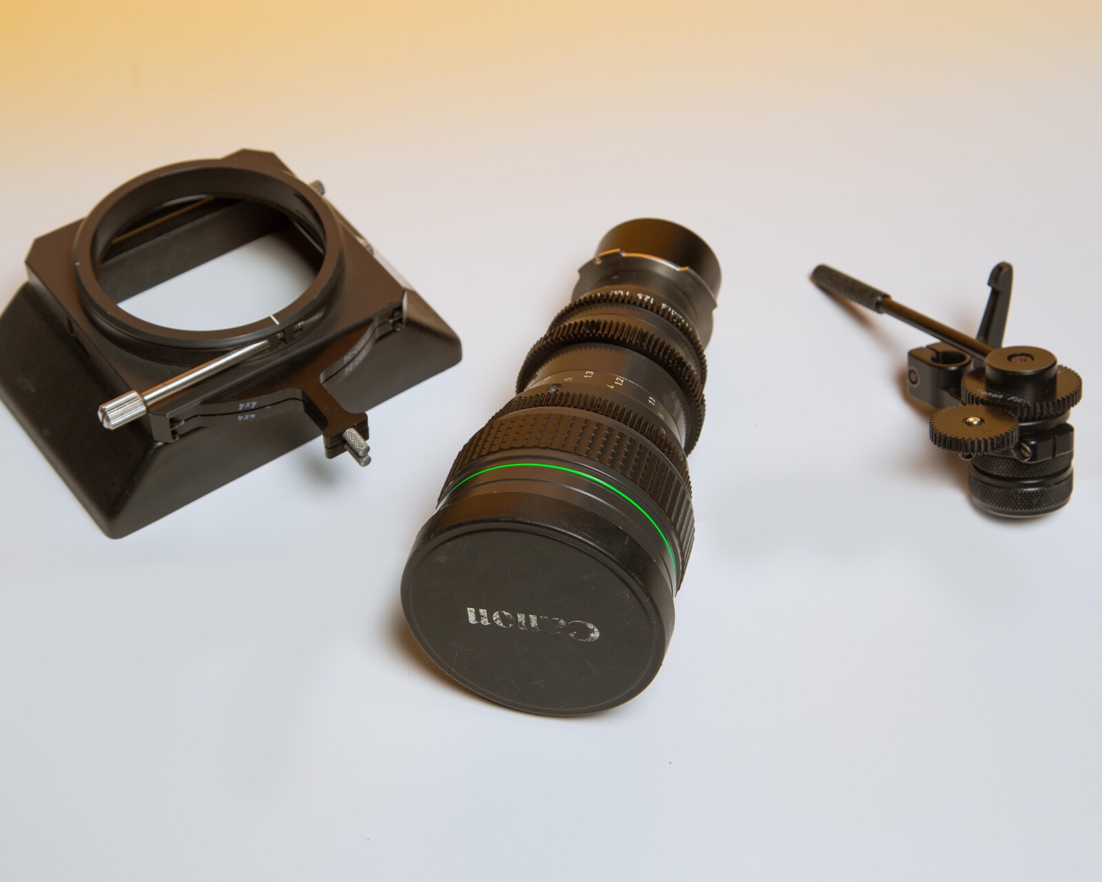 ARRI SR3 Super 16 - Photo 4 sur 8
