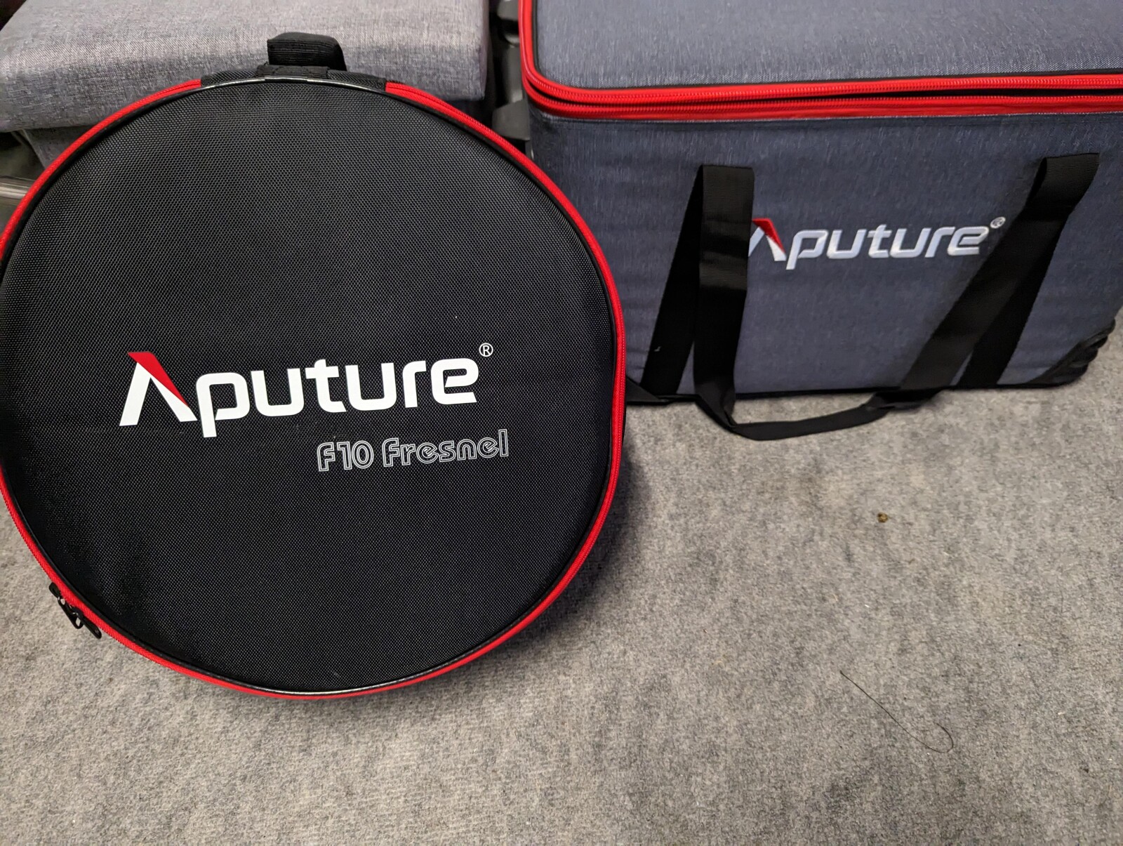 Fresnel Aputure F10 V2 - Photo 6 sur 6
