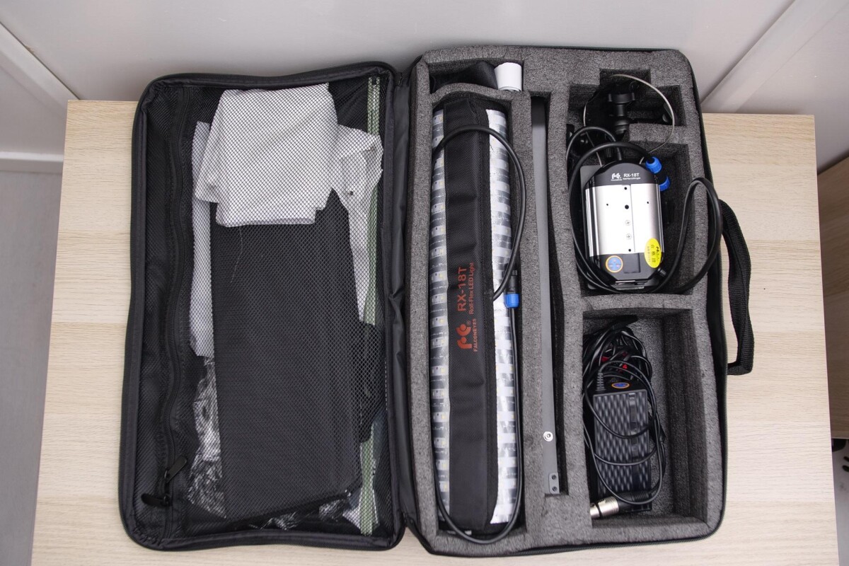 Location Falcon Eyes RX-18T + diffuseur RX-18OB + diffuseur RX-18SB Standard - Lightyshare