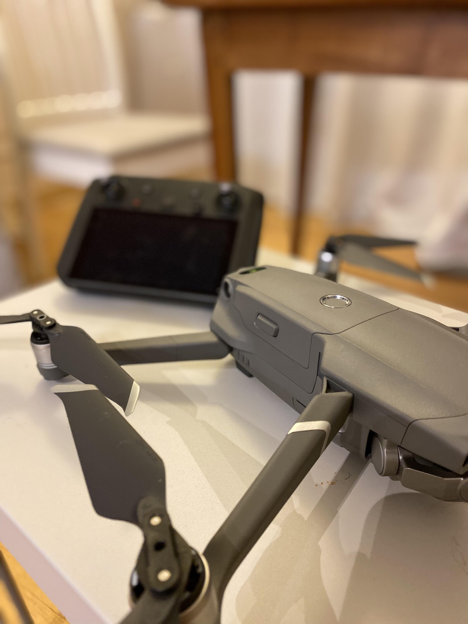 DJI Mavic 2 Pro + Smart Controller - Photo 3 sur 4
