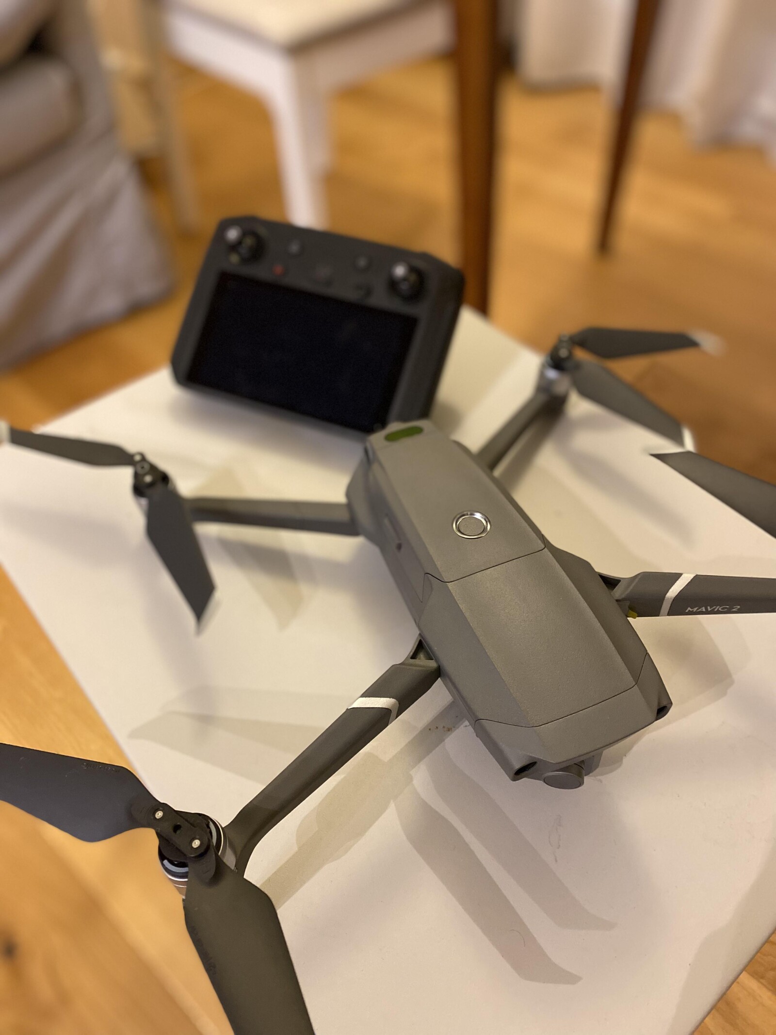 DJI Mavic 2 Pro + Smart Controller - Photo 1 sur 4