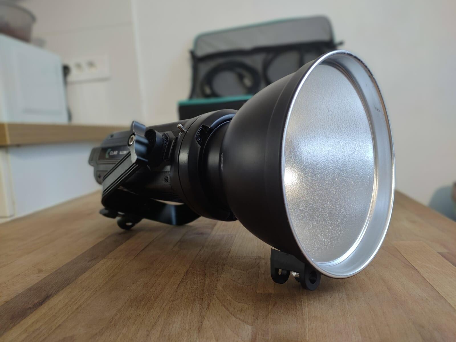 Cob Clar 300w 5600k - Photo 1 sur 4
