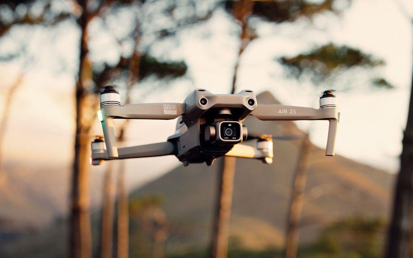 DJI air 2S fly more combo. - Photo 1 sur 3