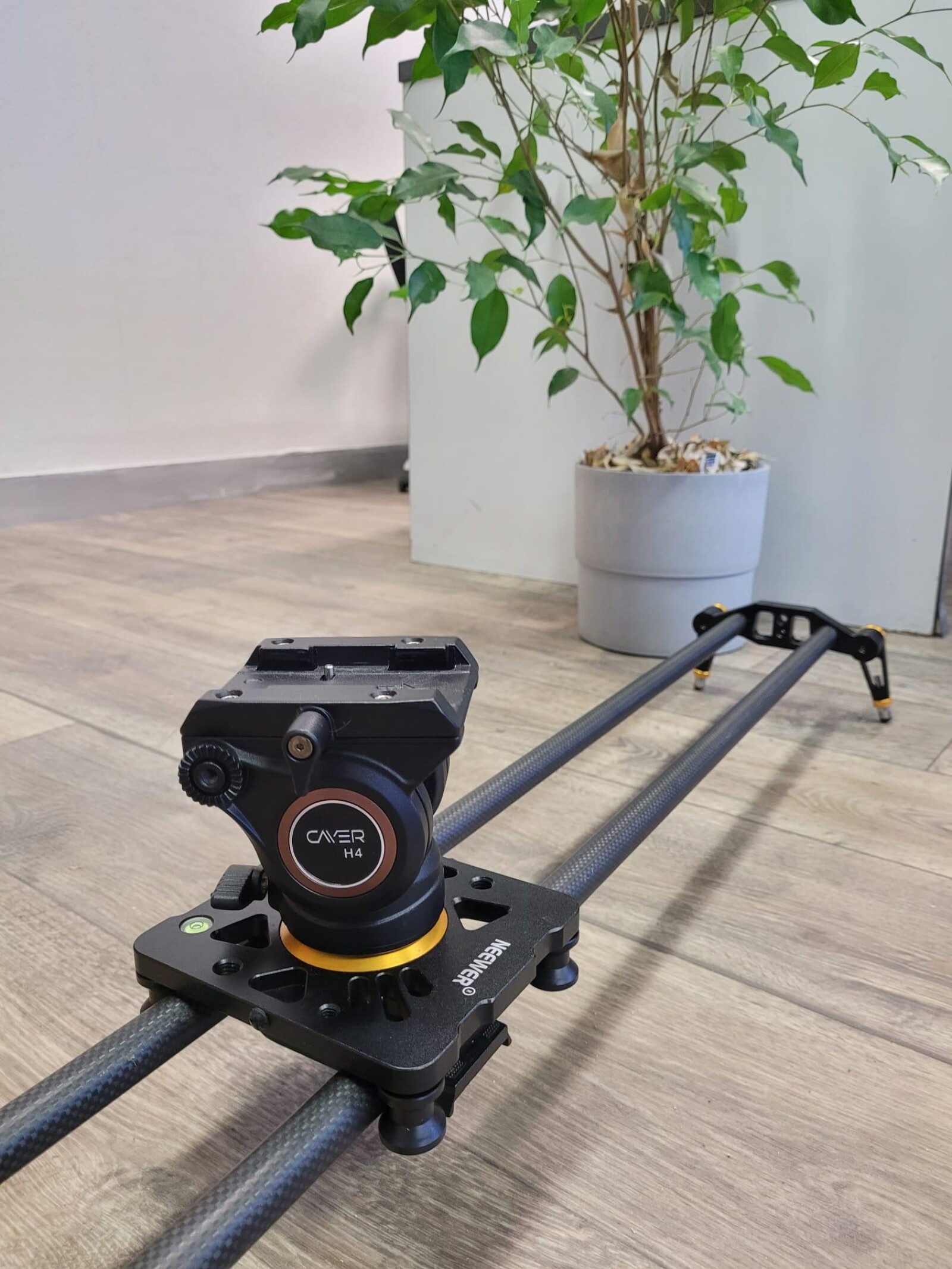 Neewer Slider Rail - Photo 2 sur 4