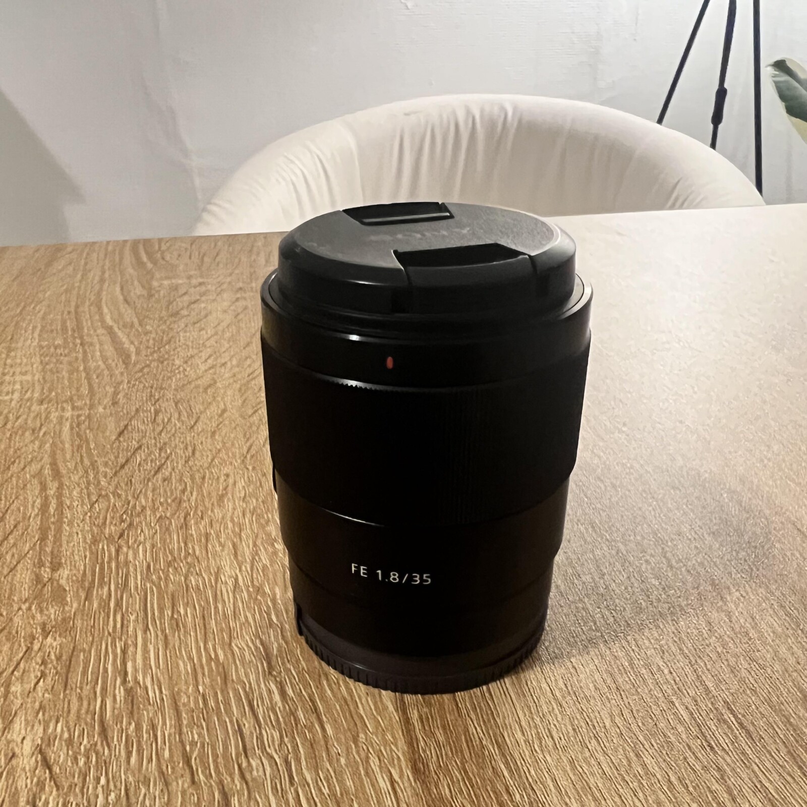 Sony 35 mm 1.8 - Photo 1 sur 2