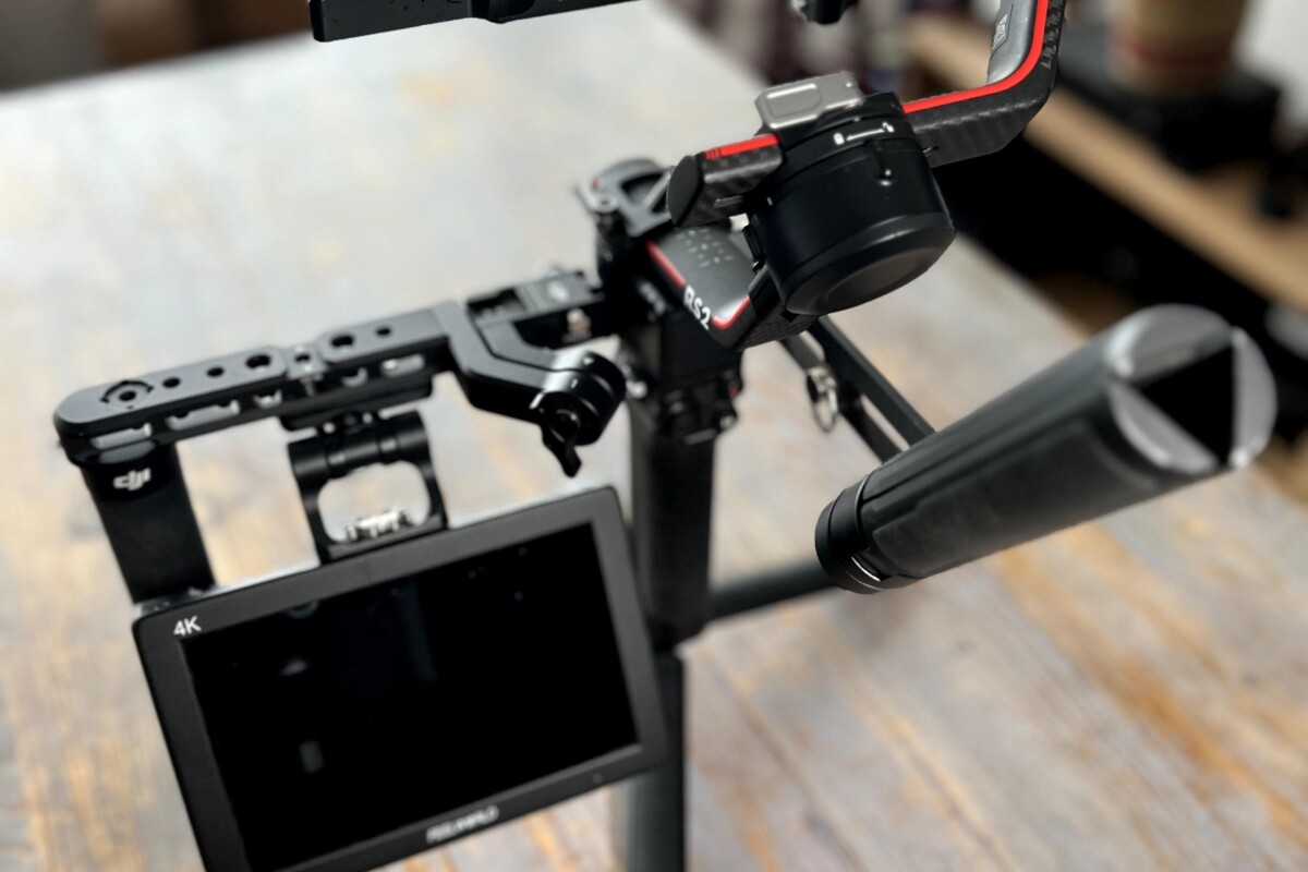 Location DJI Ronin RS2 Pro Combo + accessoires - Lightyshare