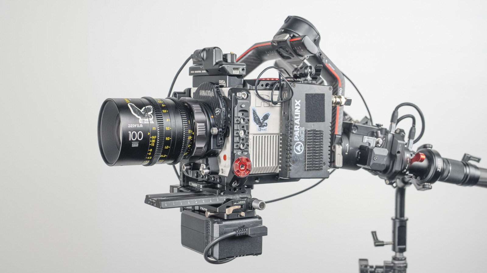 Float + Ronin RS3 TILTA FLOAT - Photo 2 sur 5