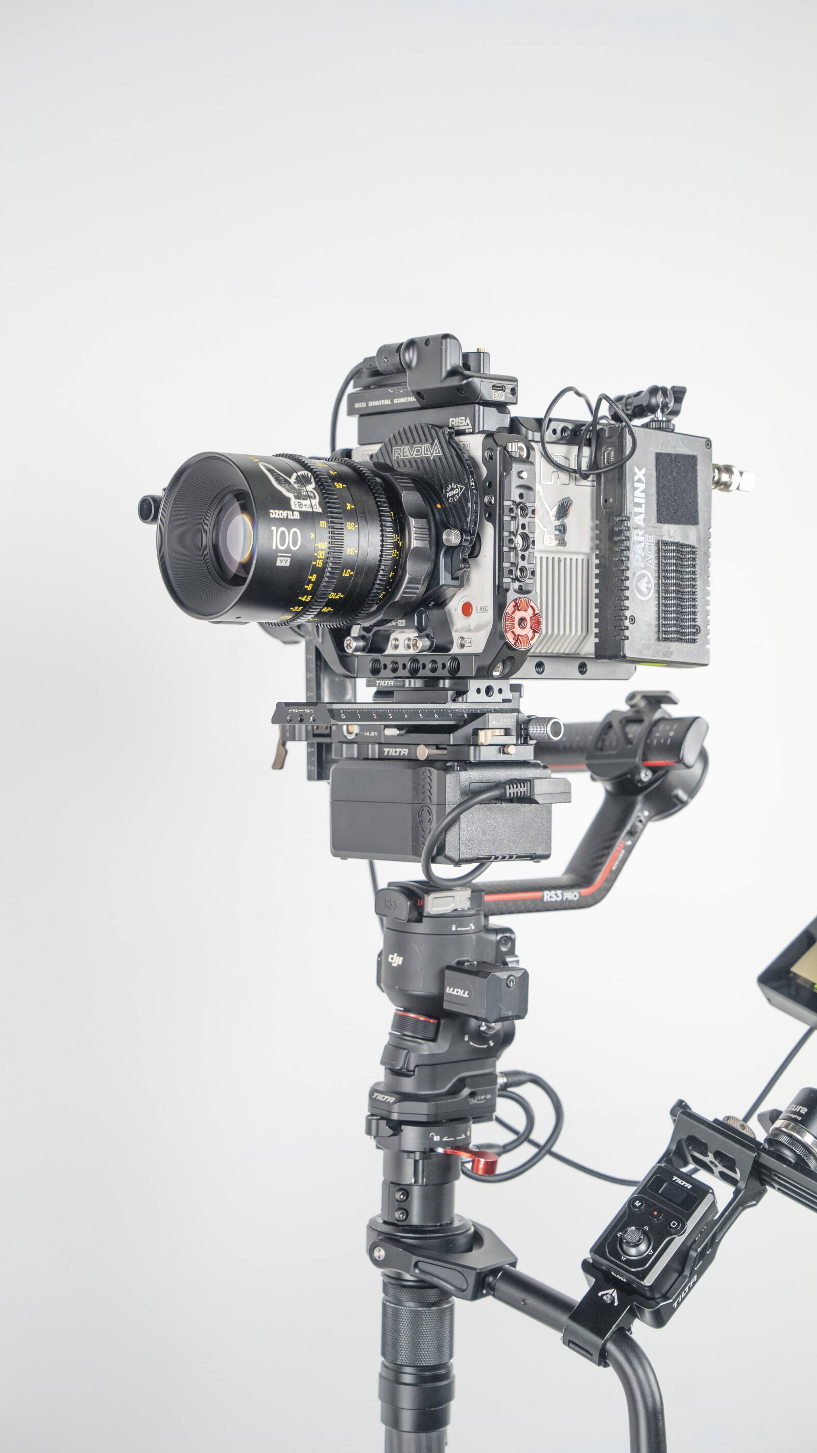 Float + Ronin RS3 TILTA FLOAT - Photo 1 sur 5