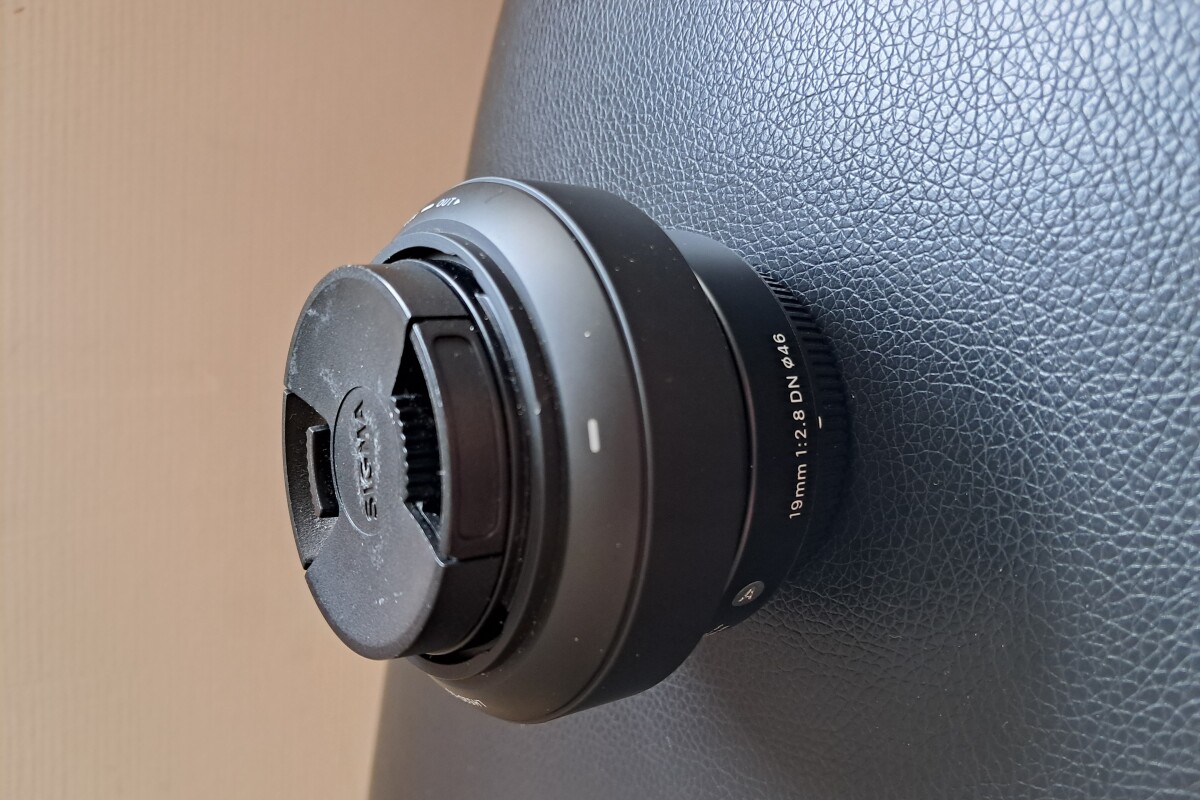 Location Sigma 19mm f/2.8 DN - Lightyshare