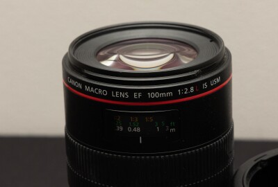 Location Canon EF 100mm f/2.8L Macro IS USM