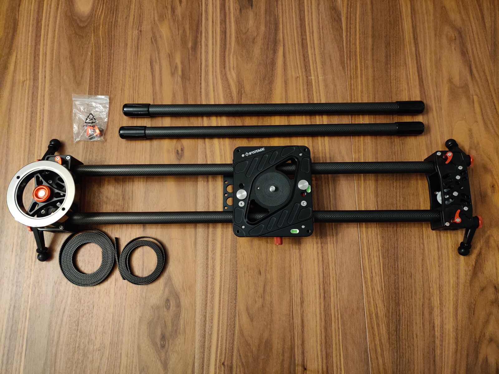 iFootage Sharkslider S1 + Tête fluide Manfrotto MVH502AH - Photo 1 sur 2