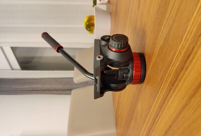 Location iFootage Sharkslider S1 + Tête fluide Manfrotto MVH502AH