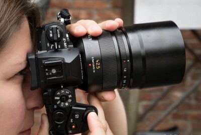 Location Panasonic 42.5mm F/1.2