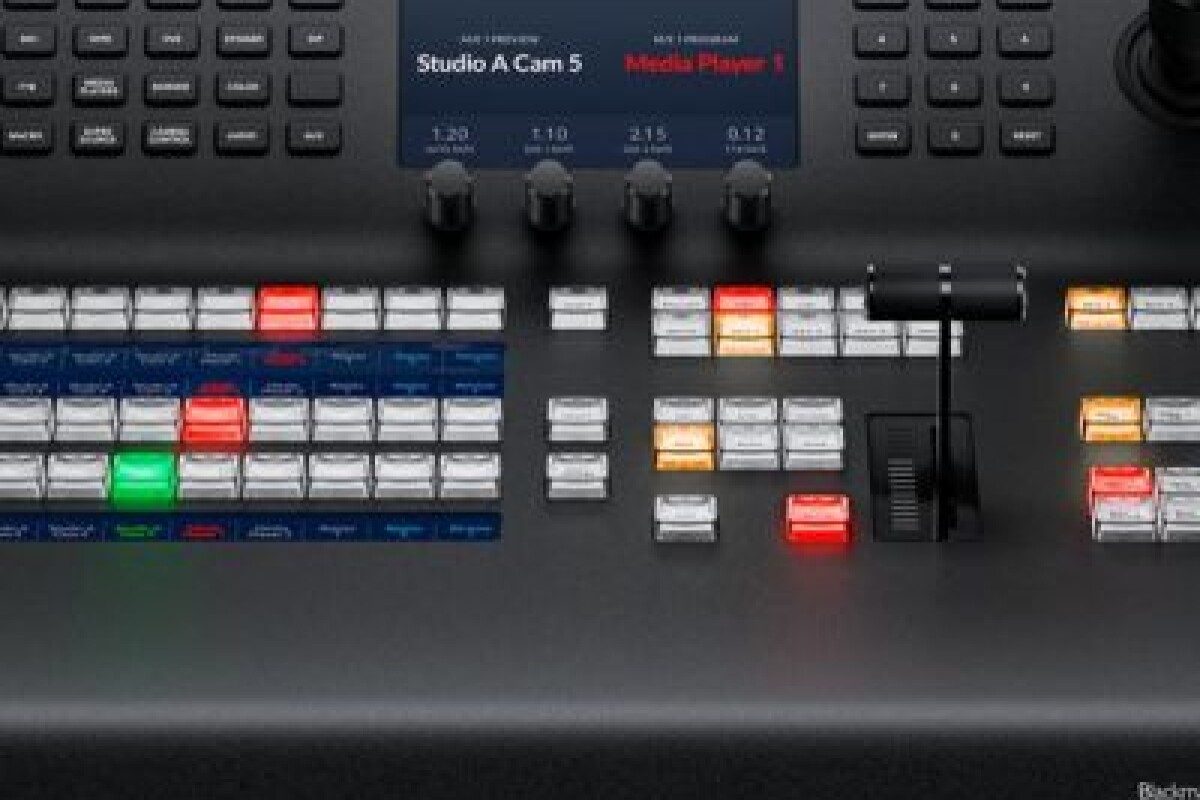 Location Blackmagic ATEM Advanced Panel 1/ME - Lightyshare