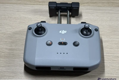 Location DJI Neo 2 Fly More Combo