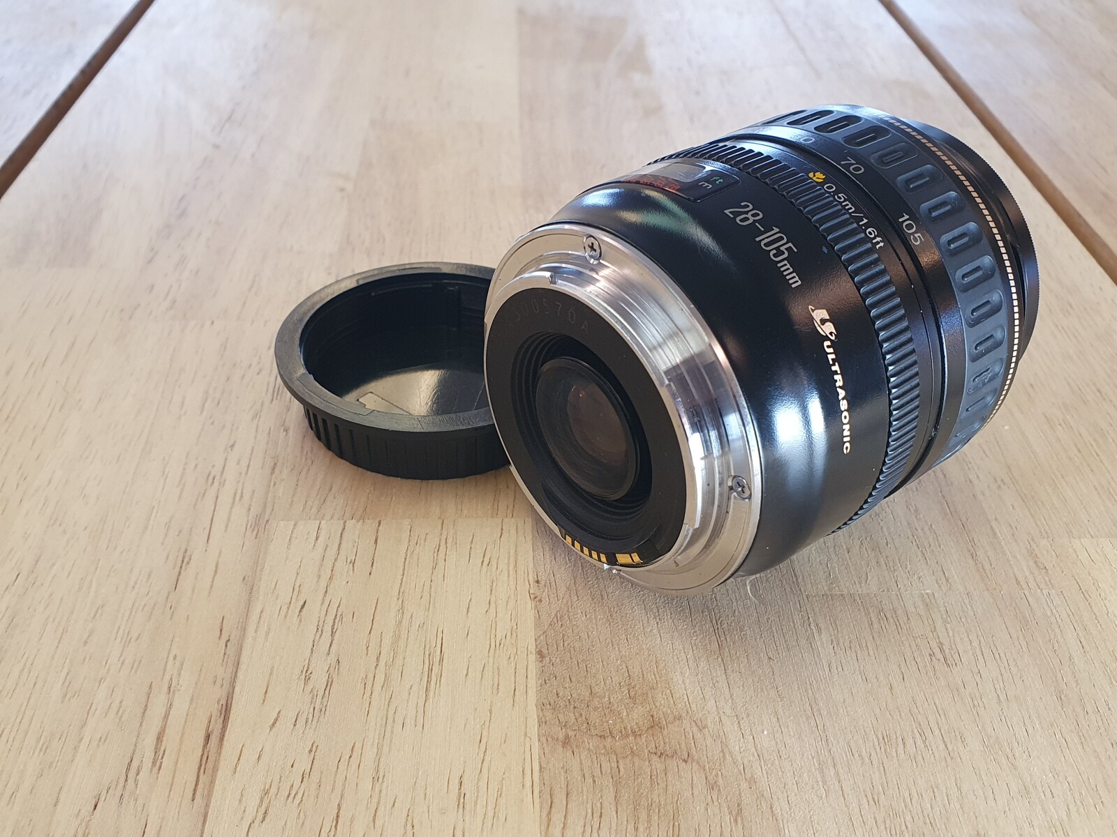 Canon Canon Zoom lens EF 28-105mm f/3.5-4.5 - Photo 3 sur 3