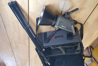 Location SmallRig RC 220 B