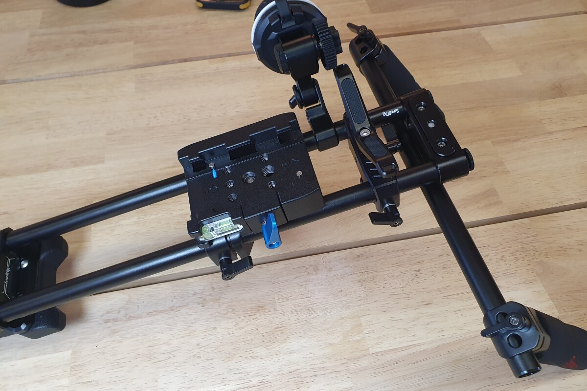 Location SmallRig Rig d'épaule 2896B - Lightyshare