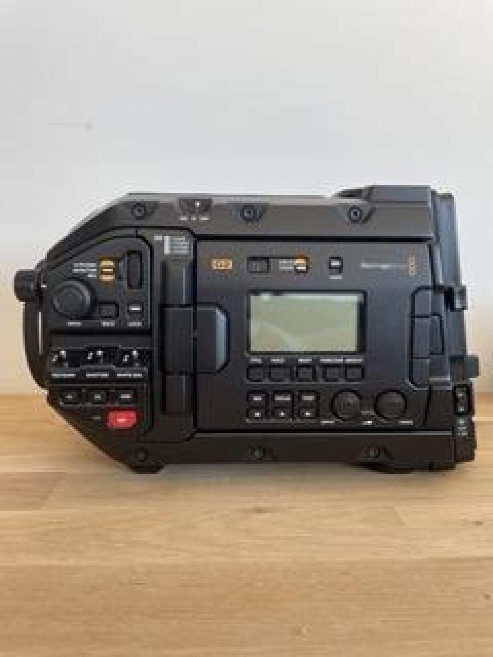 Kit BlackMagic URSA Mini Pro G2 4.6K (Monture EF) - Photo 1 sur 7