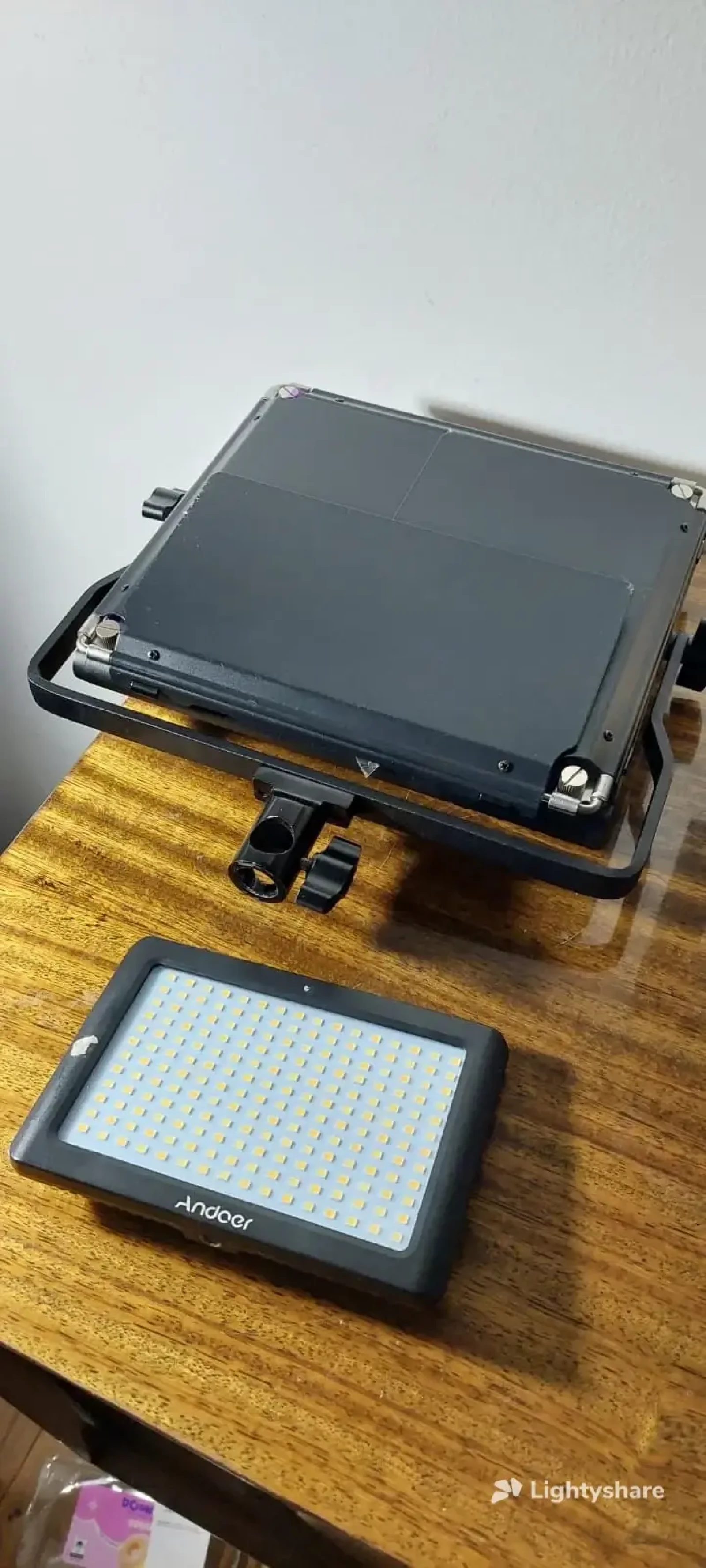 Pack GH4 et panneaux LED - Photo 2 sur 3