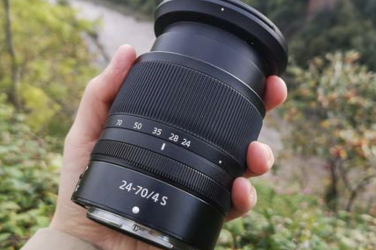 Location Nikon Z 24-70 F4 - Lightyshare