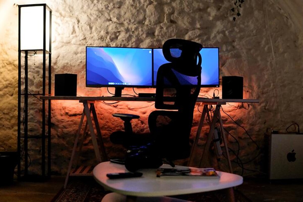 Location Station de montage - Paris 11 - Lightyshare