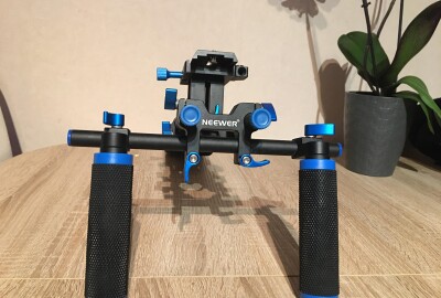 Location Stabilisateur épaule Neewer