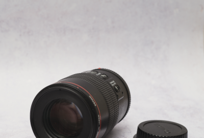 Location Canon 100mm F2.8L MACRO IS USM RF
