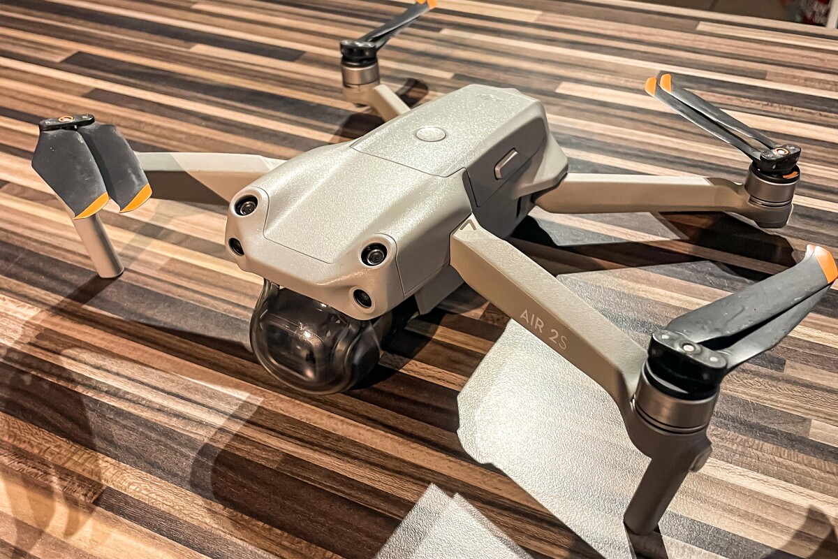 Location DJI Air 2s + Pack Fly More Combo - Lightyshare