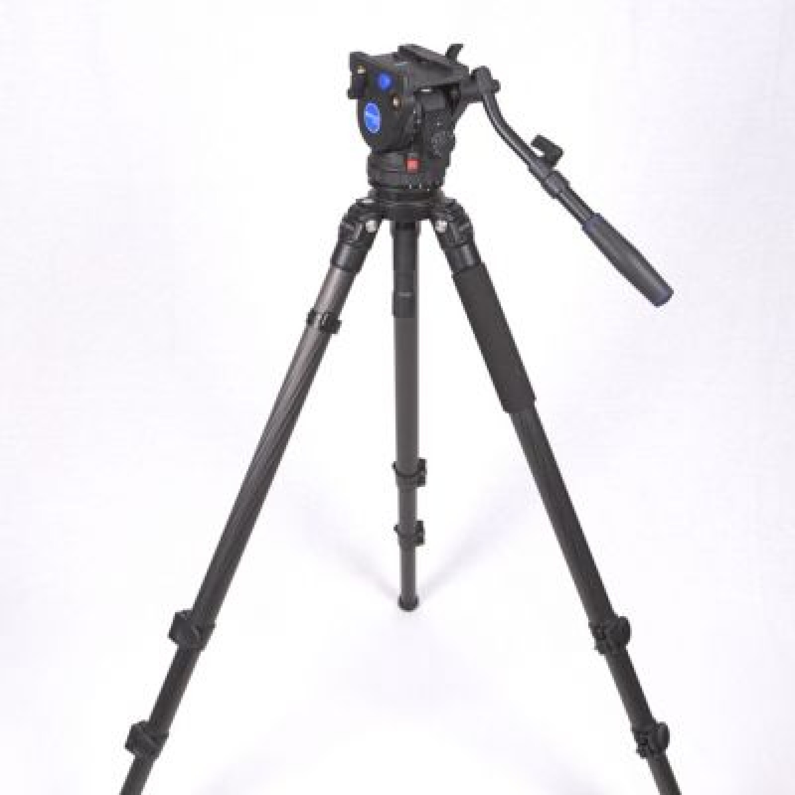 Trépied vidéo Benro fibre carbone C373F Serie 3 et tête BV6 - Photo 1 sur 3