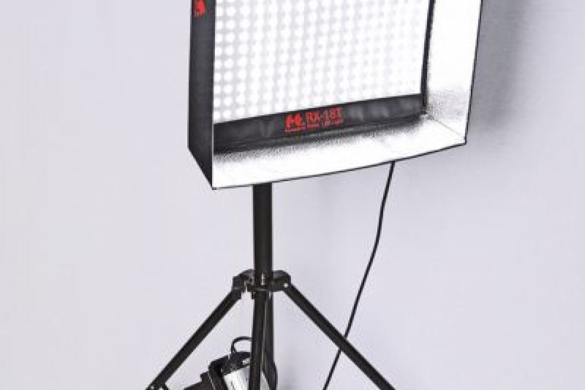 Location Panneau LED Souple Falcon Eyes RX18T - 5600°K - Lightyshare