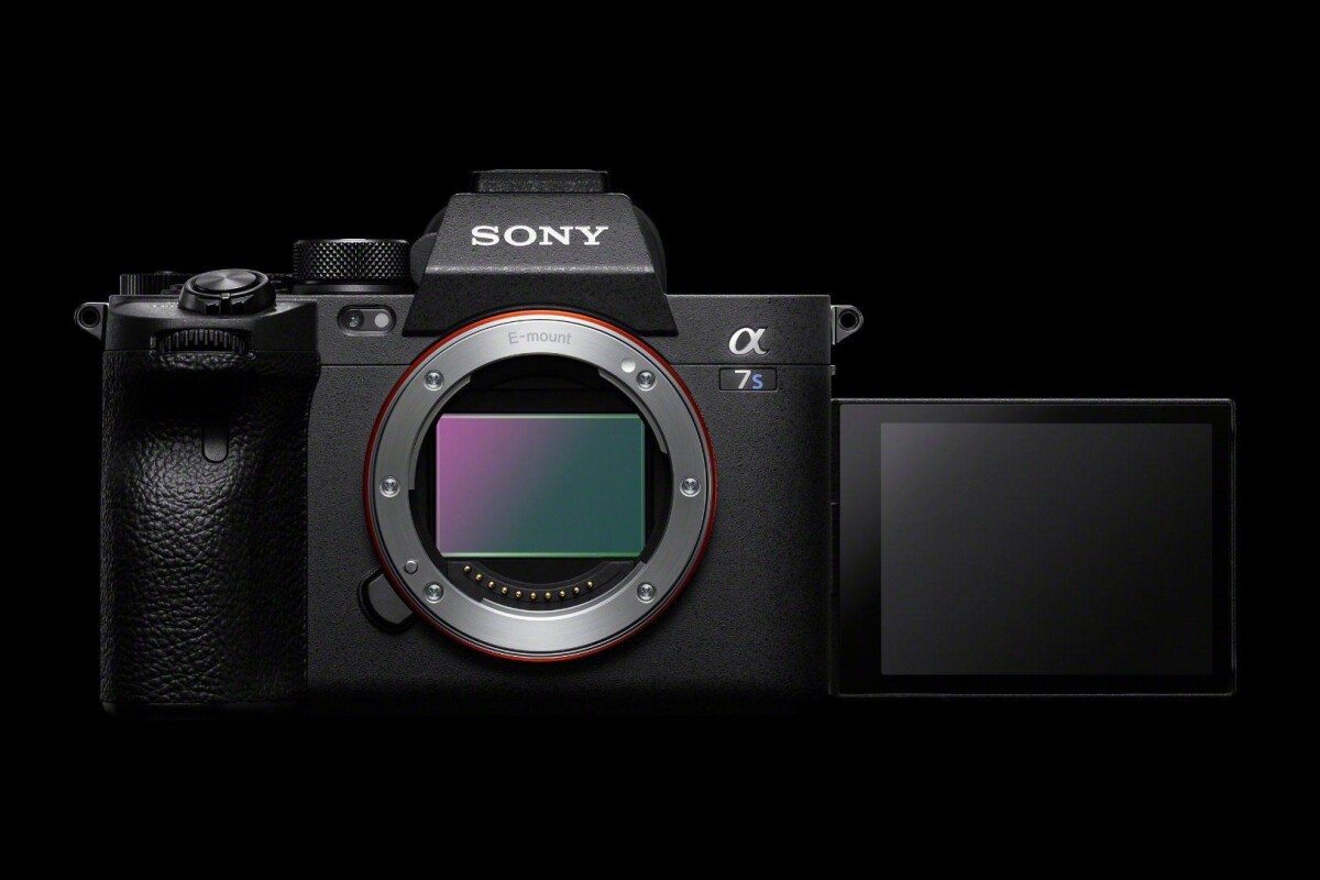 Location Sony Alpha 7SIII + 1 Objectif - Lightyshare