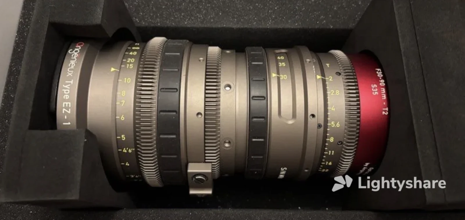 Angénieux EZ-1 30-90mm T.2 (S35) ou 45-135mm T.3 (FF) PL - Photo 1 sur 2