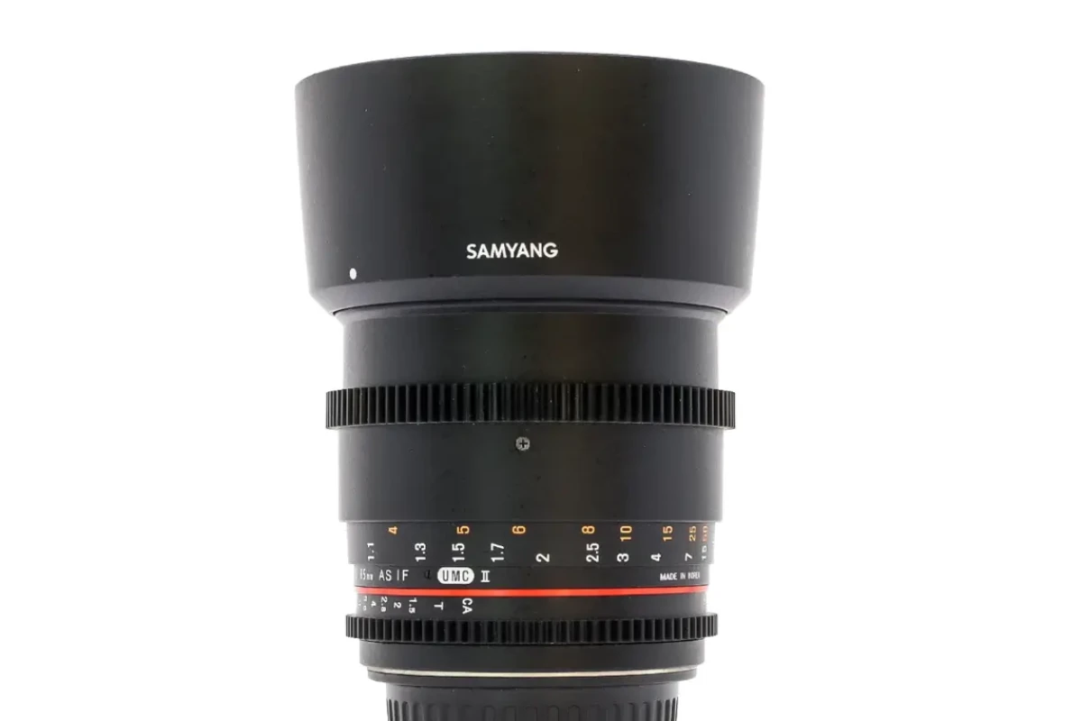 Location Samyang 50mm T1.5 AS UMC VDSLR monture CANON - Lightyshare
