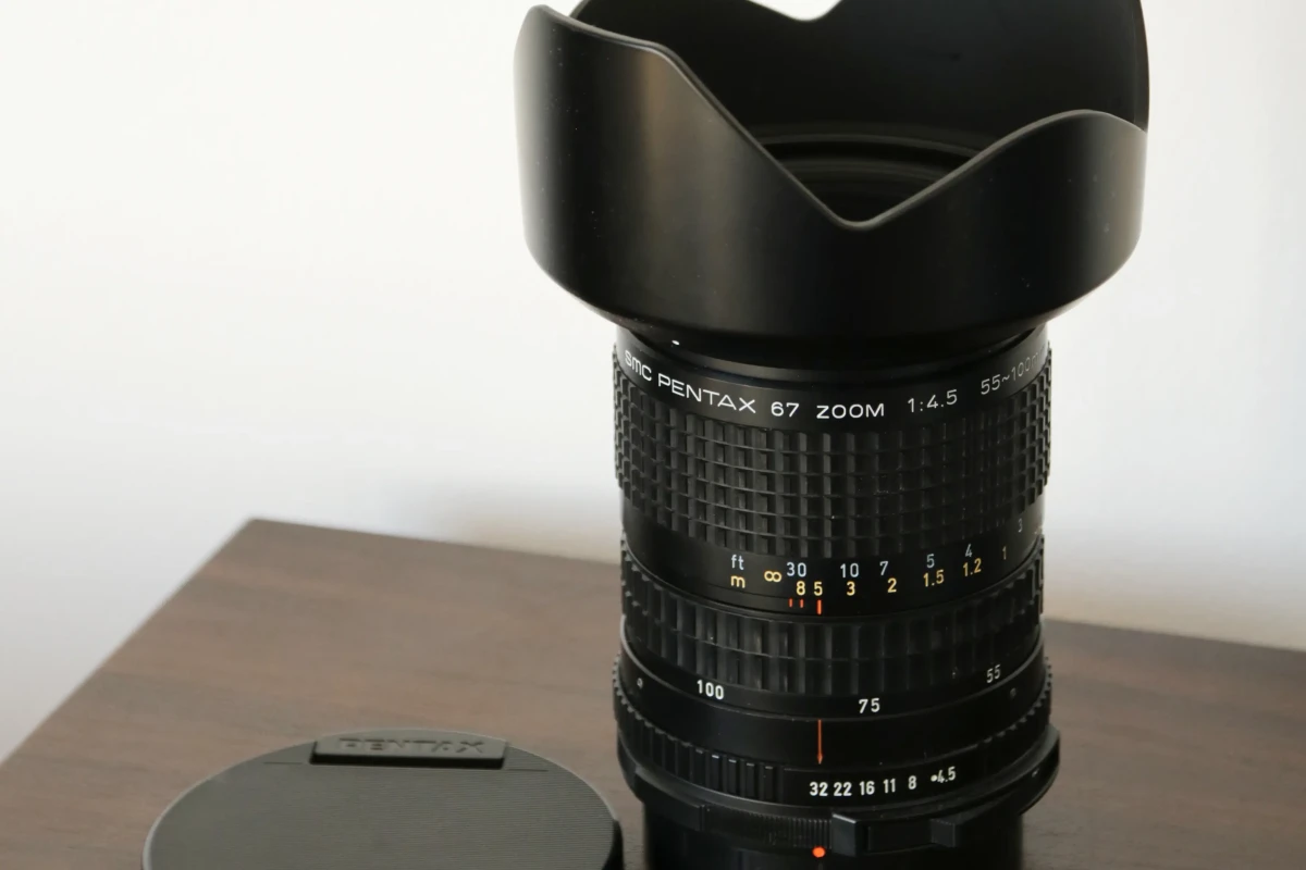 Location Peentax SMC Pentax 67 Zoom f4,5 55-100 - Lightyshare