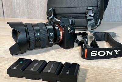 Location Sony Alpha 7 III + 24-105mm F4 G OSS + Batterie + sac