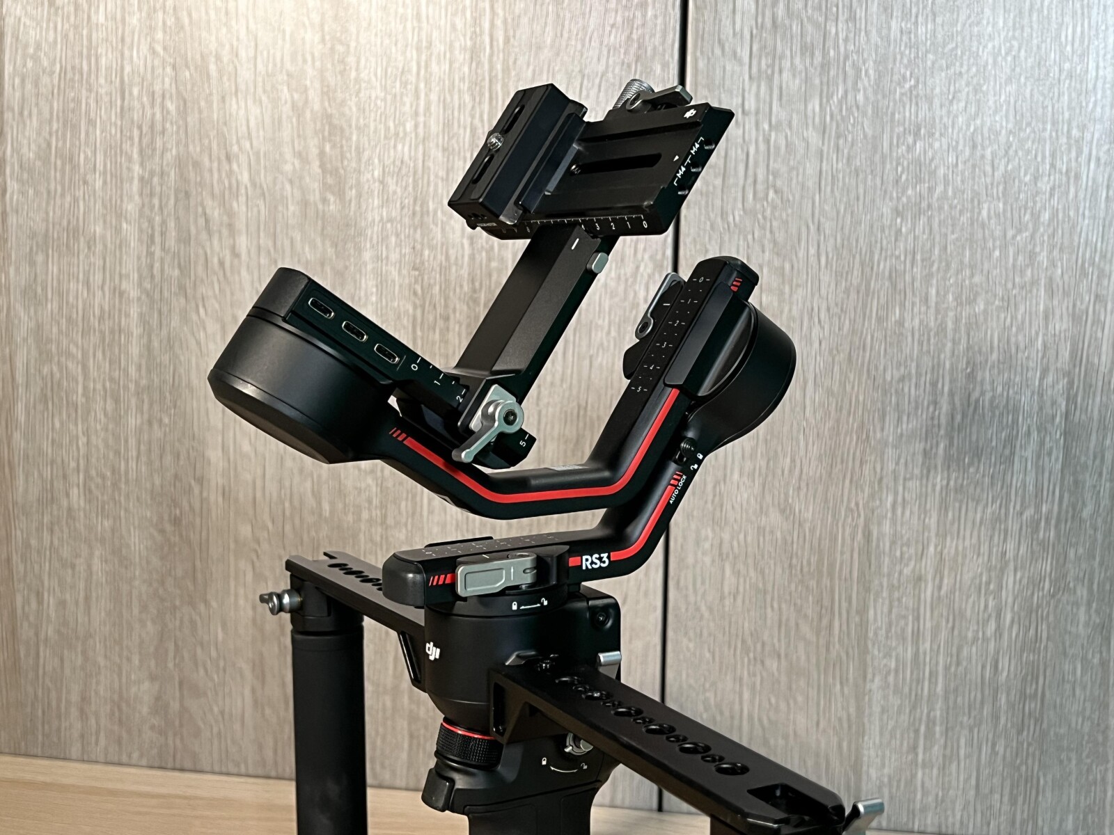 DJI Ronin RS3 - Photo 2 sur 3