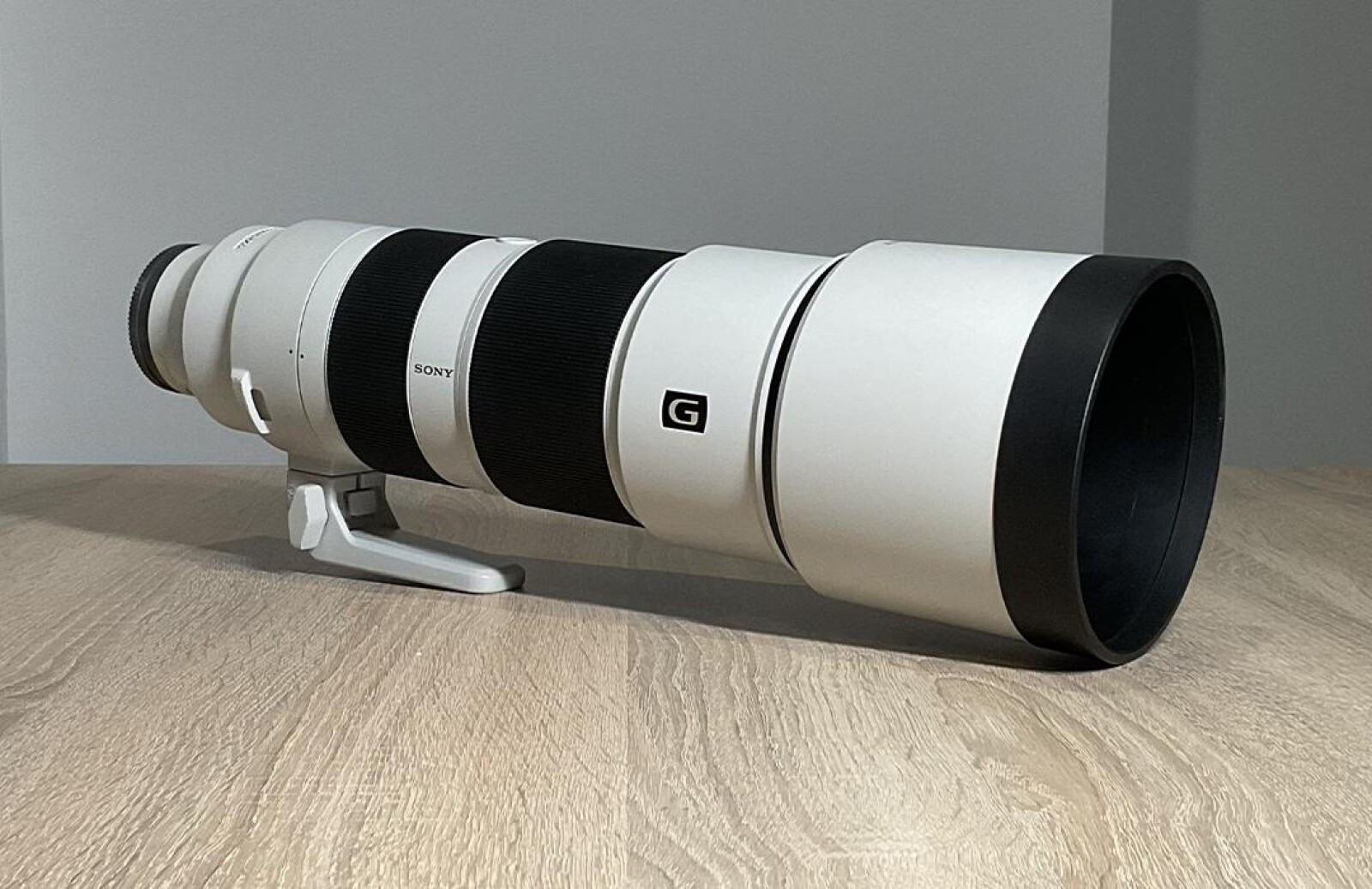 Objectif SONY 200-600mm F/5.6-6.3 G OSS - option camo - Photo 1 sur 3