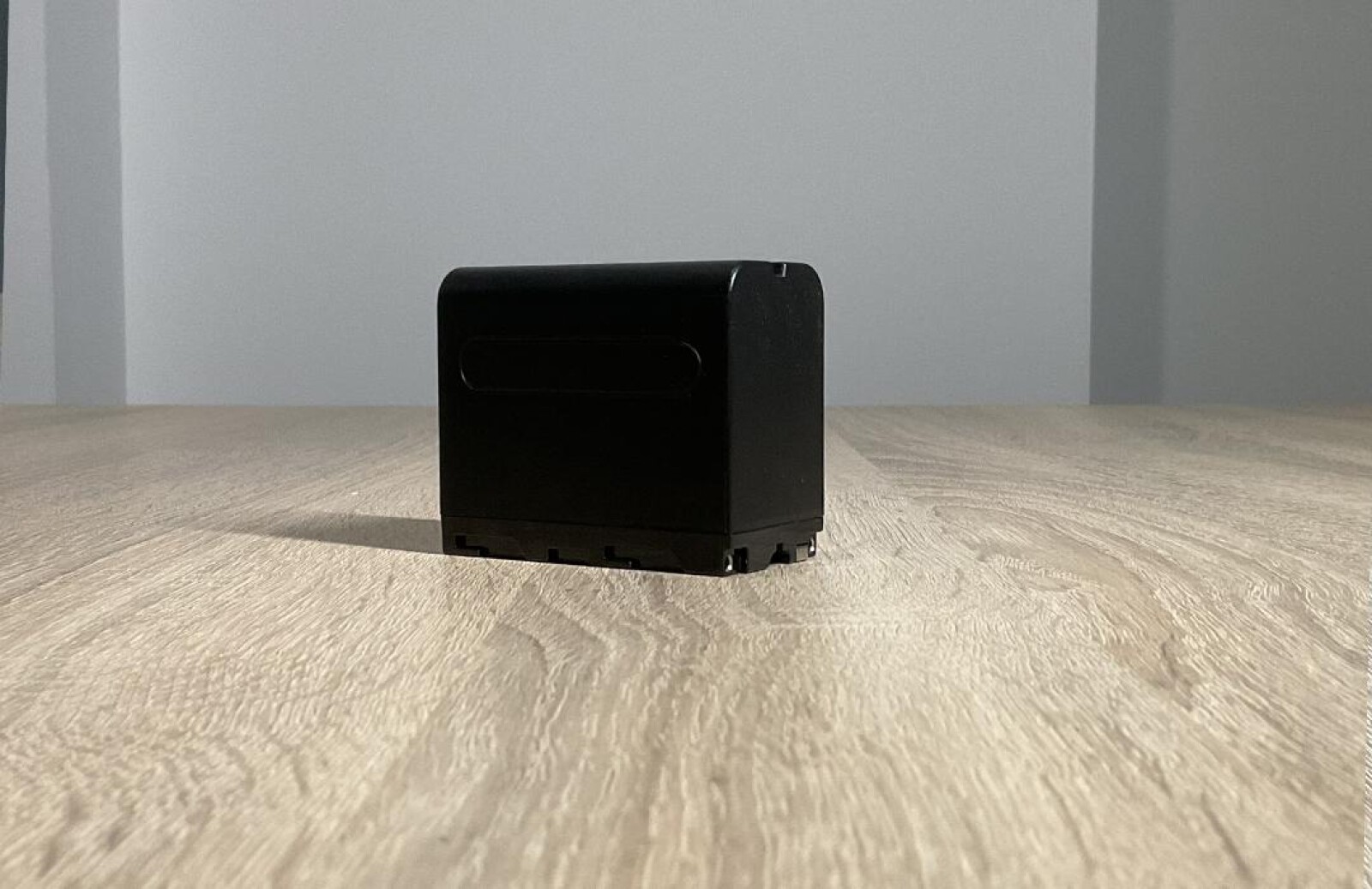 Batterie NEWEER NP-F970 6600mAh Li-ion - Photo 1 sur 2